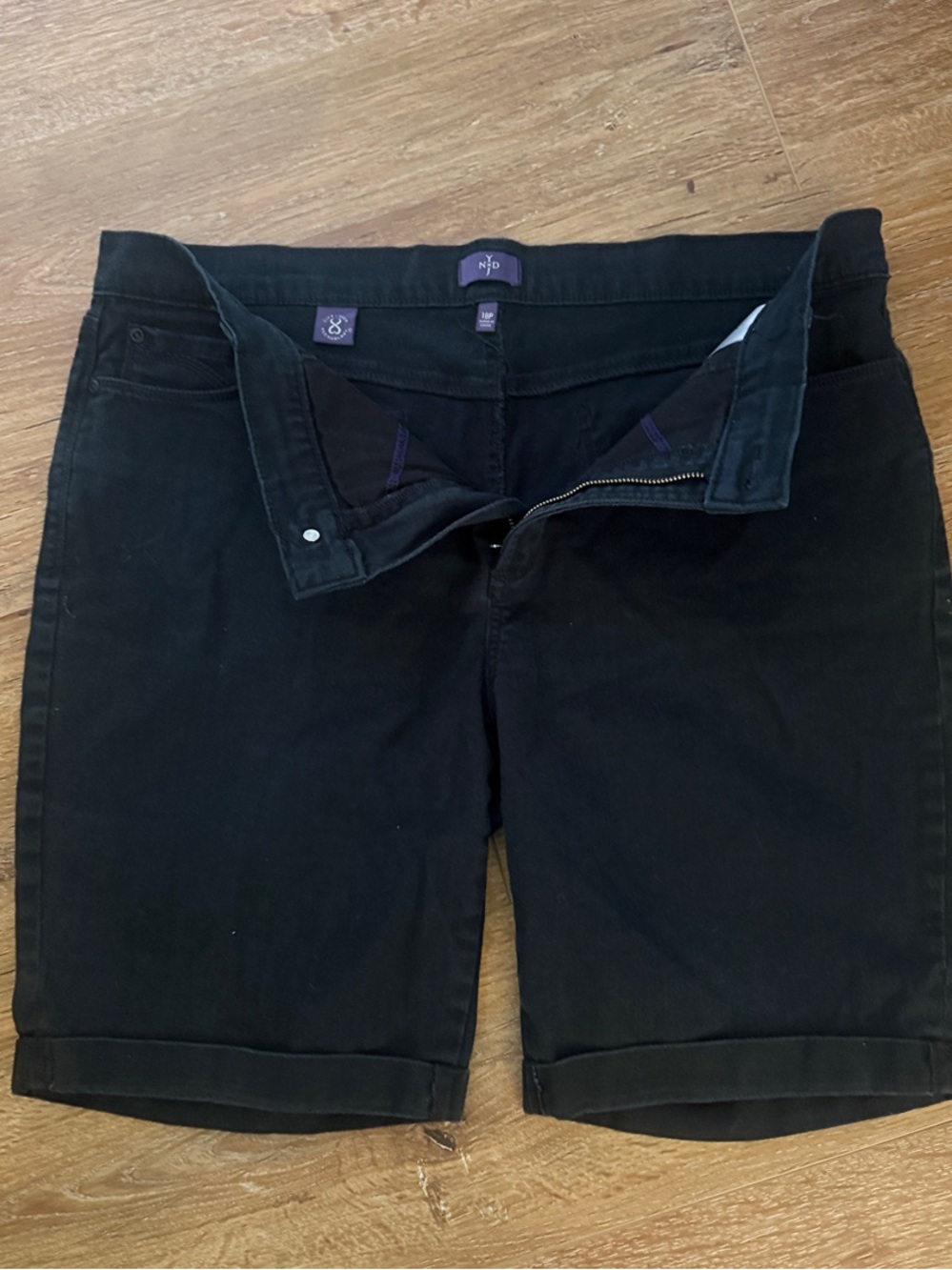 NYDJ Black Cuffed Women's Jean Shorts